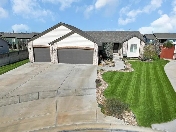 1000 N Casado Ct, Goddard, KS 67052