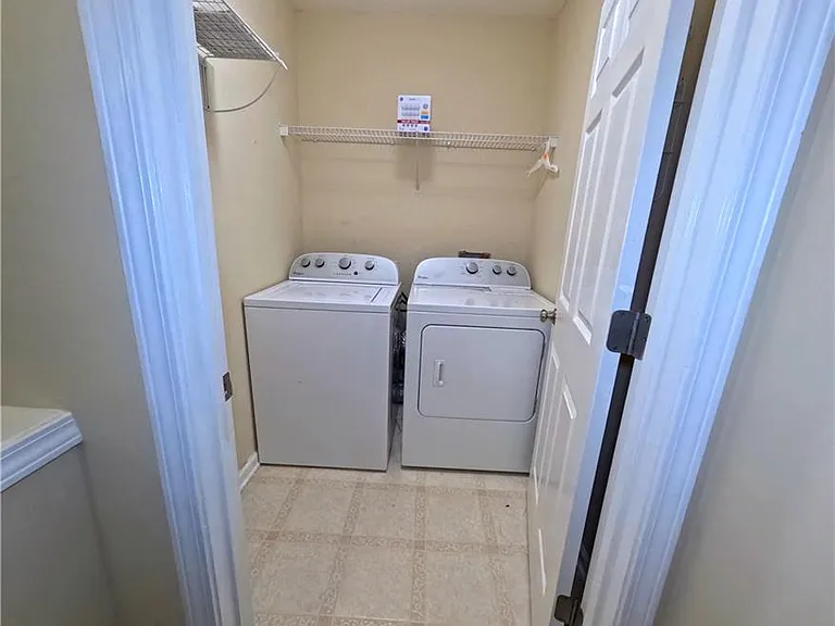 4132 Royal Regency Cir NW #3 — Photo 10