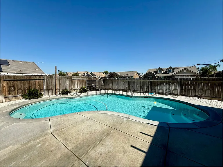 9024 Selma St — Photo 18
