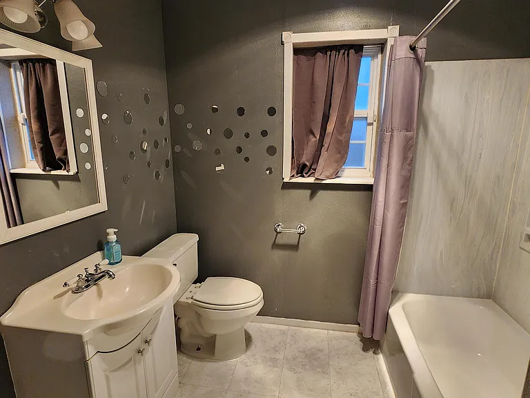 128 Cooper Ct — Photo 24