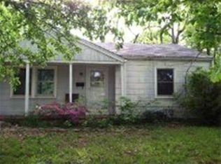 13311 10th St, Grandview, MO 64030