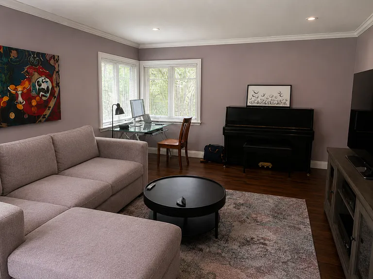 1501 Country Club Dr — Photo 9