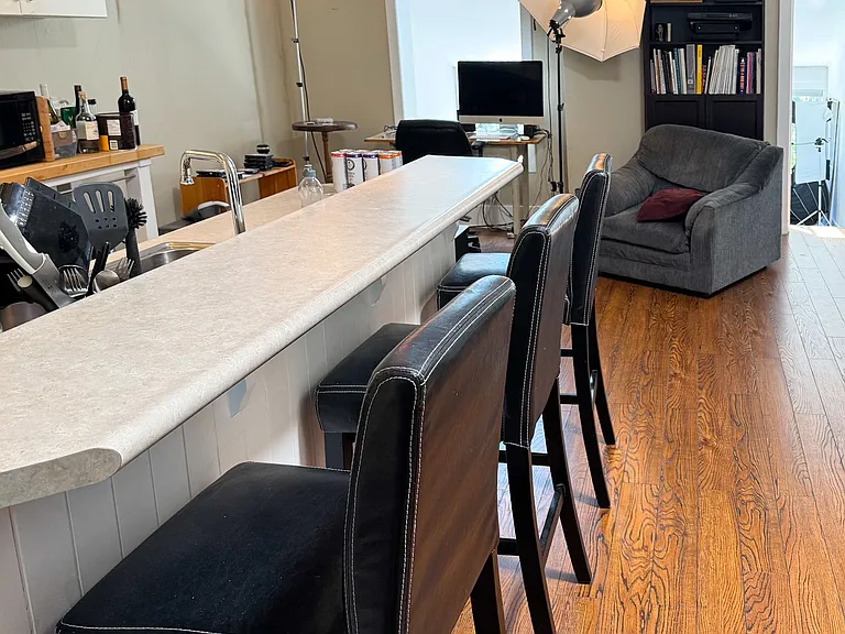 18 Mill St — Photo 4
