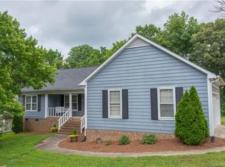 411 Tasse Pl, Charlotte, NC 28262