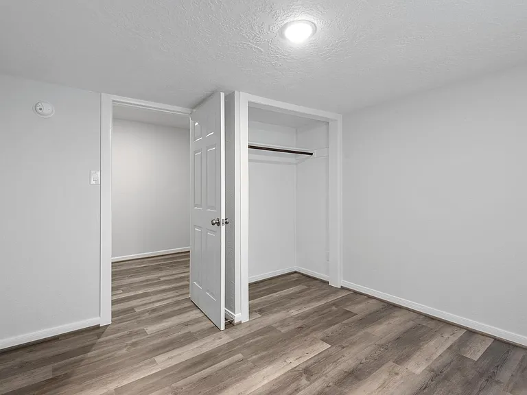 7307 Avenue H #B — Photo 13