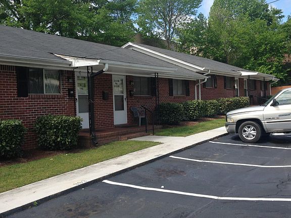 4th image of 987 Locust Dr NE #987