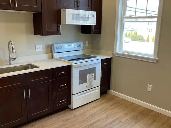 1618 Main St #A, West Warwick, RI 02893