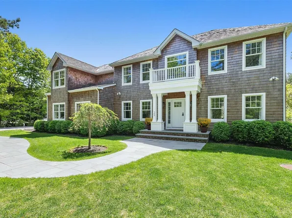 175 Malloy Dr, East Quogue, NY 11942