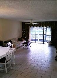 2nd image of 170 Lakeview Dr APT 101