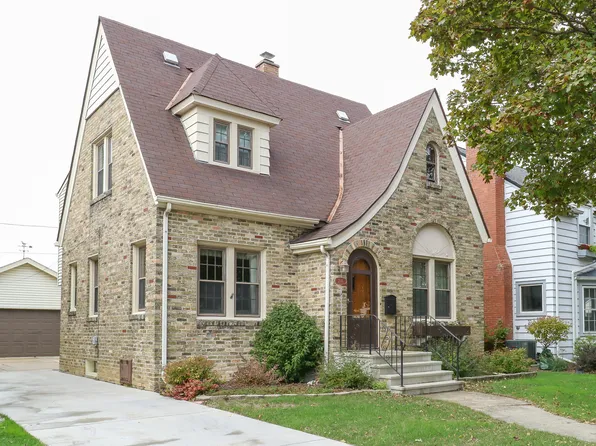 2918 La Salle St, Racine, WI 53402