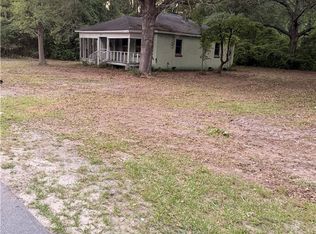 23661 Bundy St, Wagram, NC 28396