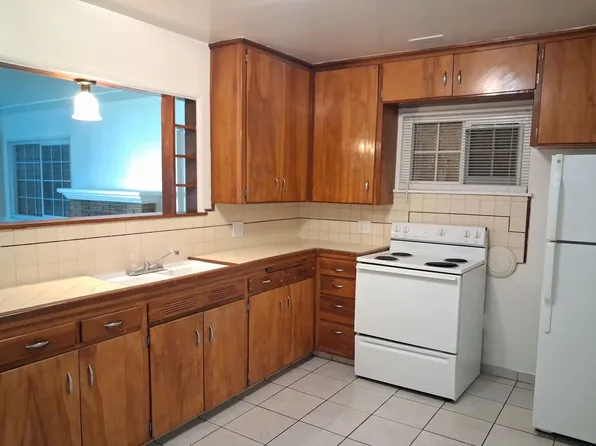 3336-3342 E Clinton Ave, 3336-3342 E Clinton Ave #3336, Fresno, CA 93727
