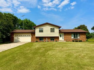 455 Southfield Ln, Valparaiso, IN 46385