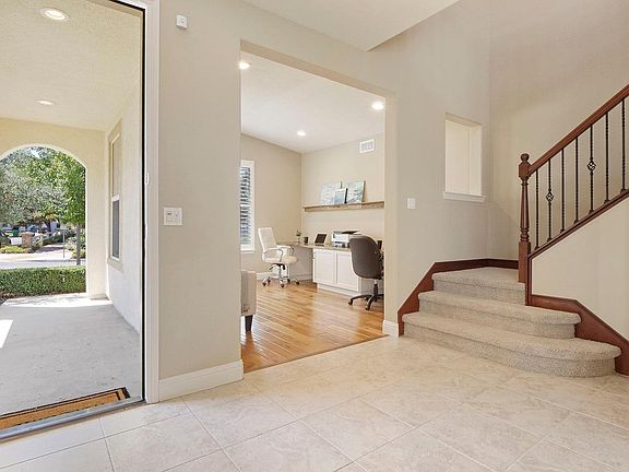 5th image of 10034 Bay Harbor Dr