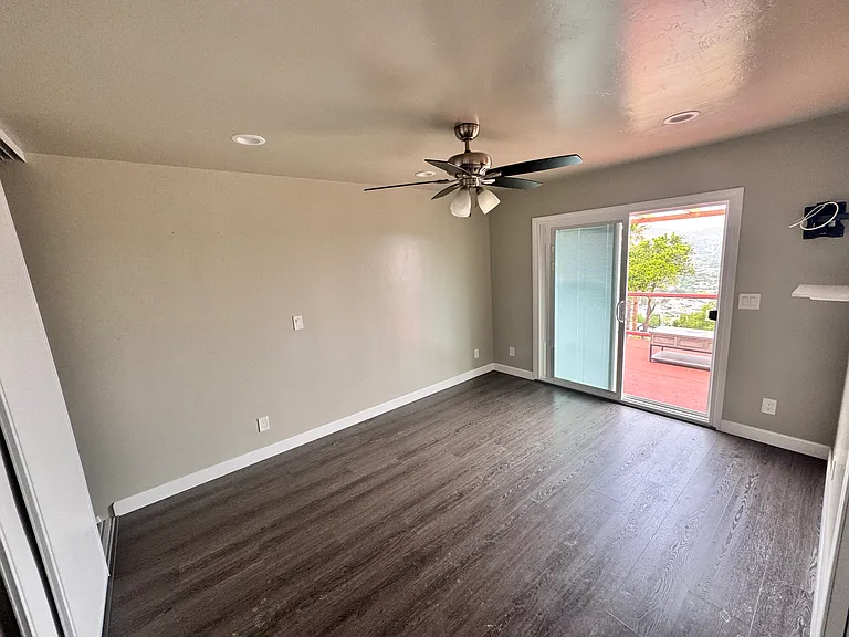 8042 Sterling Dr — Photo 4