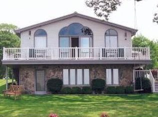 20793 N Lake Dr, Walkerton, IN 46574