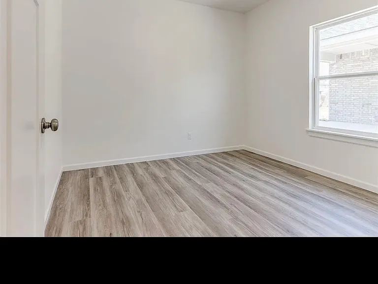 1109 N Silver Leaf Dr — Photo 15