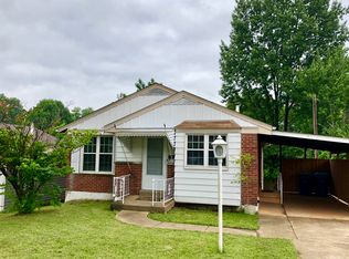 8529 Mackenzie Rd, Saint Louis, MO 63123