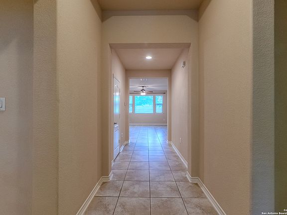 2nd image of 3703 Oaklyn