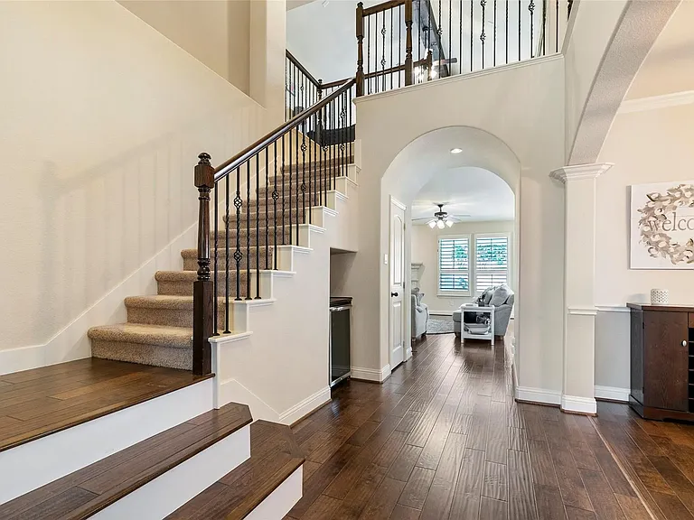 1007 Charleston Ln — Photo 25