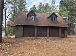 1327 N Shore Dr, Gaylord, MI 49735