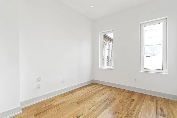 Rented by Stribling | media 6