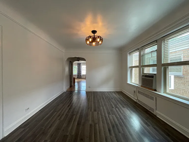 5832 N Virginia Ave #2 — Photo 5