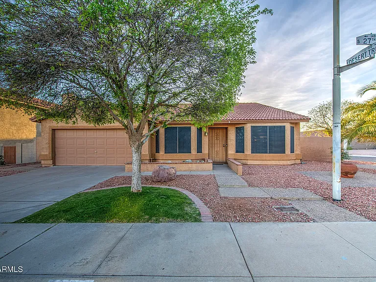 14844 S 27th Way — Photo 1