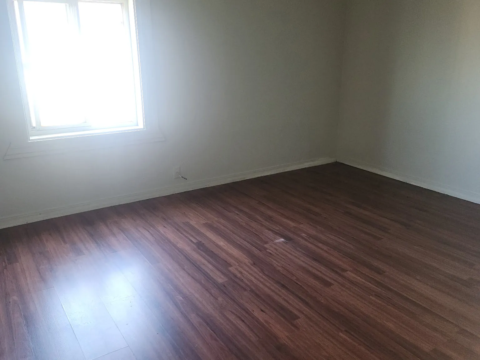 1 bed, 120 sqft, $980 — Photo 3