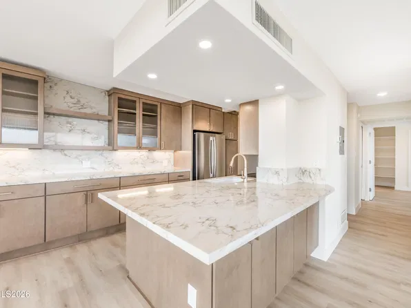 100 N Arlington Ave Unit 20E, Reno, NV 89501