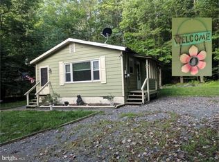 260 Delaware Trl, Pocono Lake, PA 18347