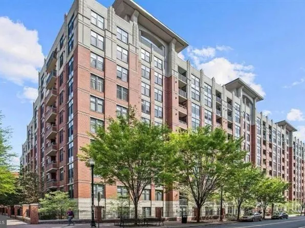 1021 N Garfield St, Arlington, VA 22201