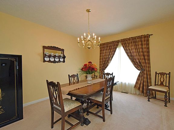5th image of 3713 Top Flite Ln