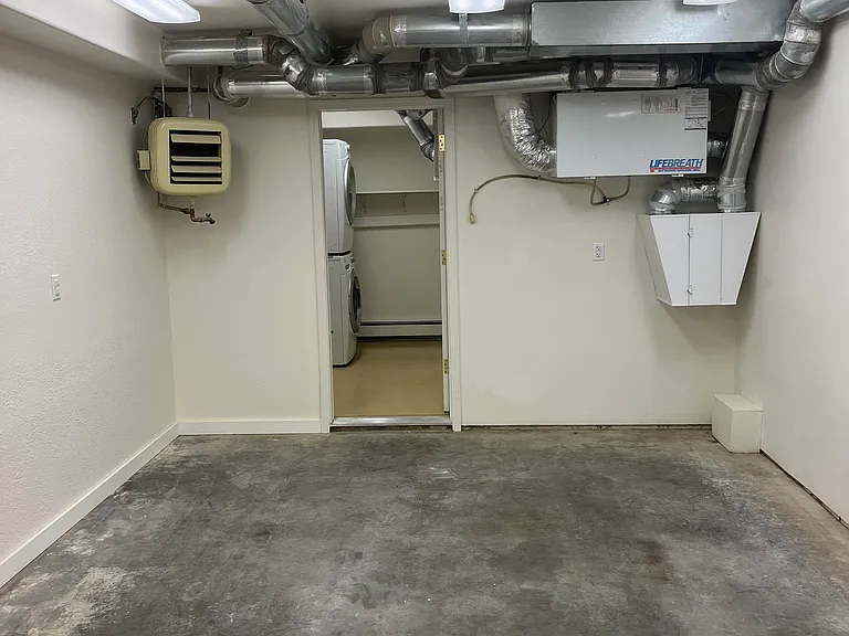 794 Ridge Loop Rd #B — Photo 6