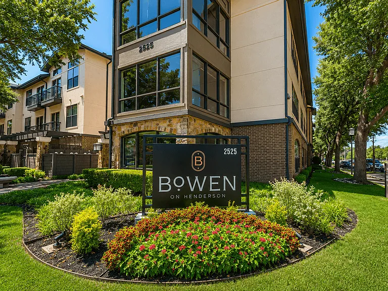 The Bowen on Henderson — Photo 60