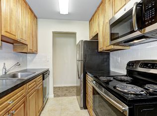 Sharon Arms, Trenton, NJ 08691