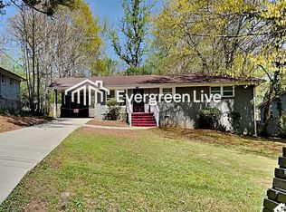 1914 Apache Trl SE, Atlanta, GA 30316