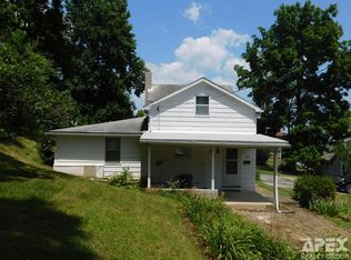 122 W Ridge St, Mount Union, PA 17066