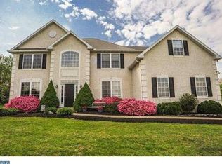 902 Spring City Rd, Phoenixville, PA 19460