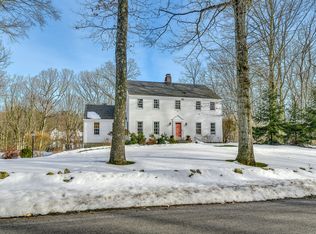 258 Jonathan Rd, New Canaan, CT 06840