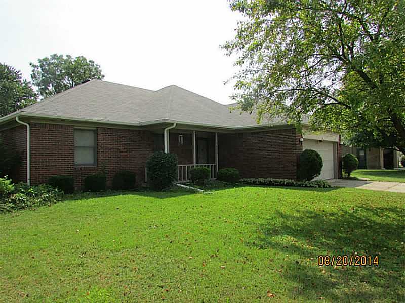 1st image of 1685 Dale Dr
