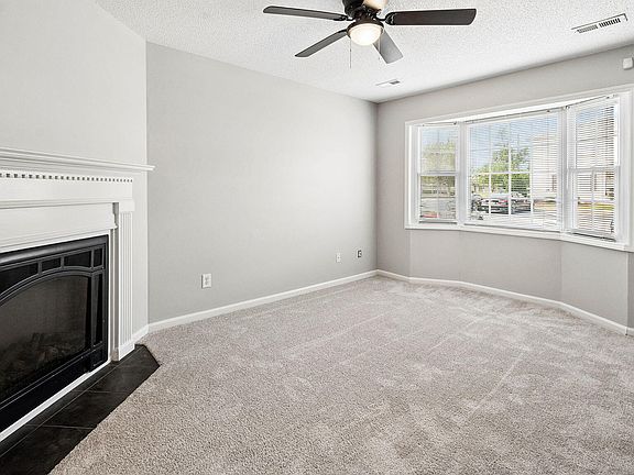 3rd image of 1201 Freeland Lane #J8