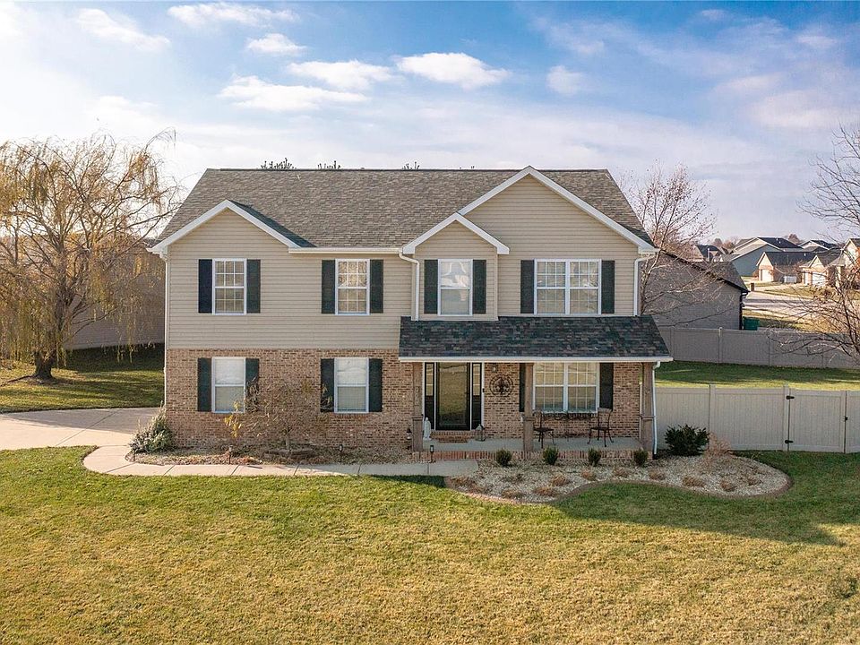 1st image of 929 Indian Prairie Dr