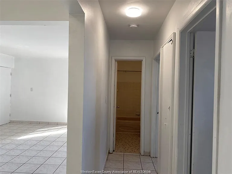 2476 Rivard Ave #5 — Photo 7