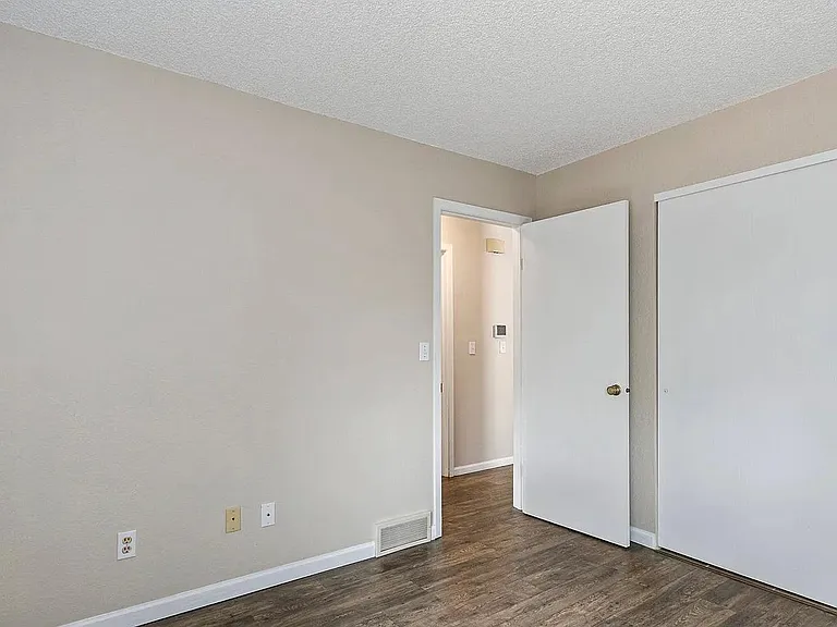 814 Arbor Ave #G — Photo 13