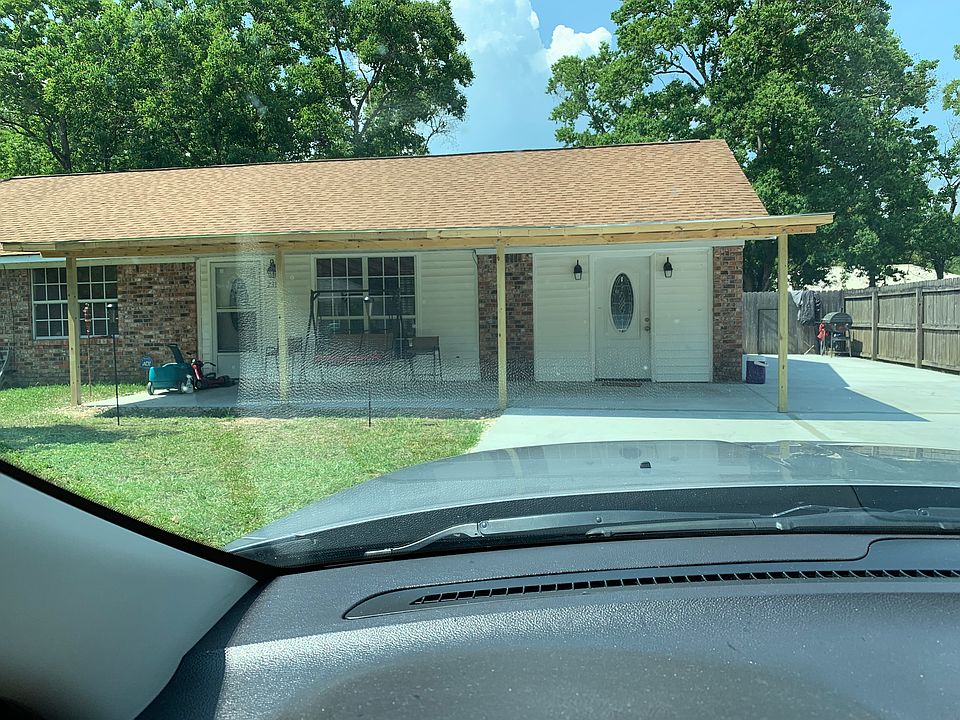 1st image of 2312 Heritage Dr