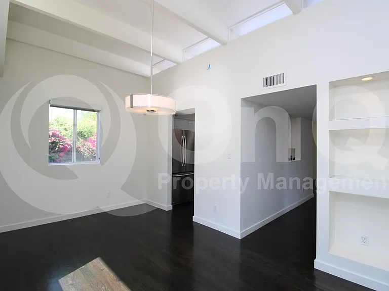 3135 N 48th St — Photo 11