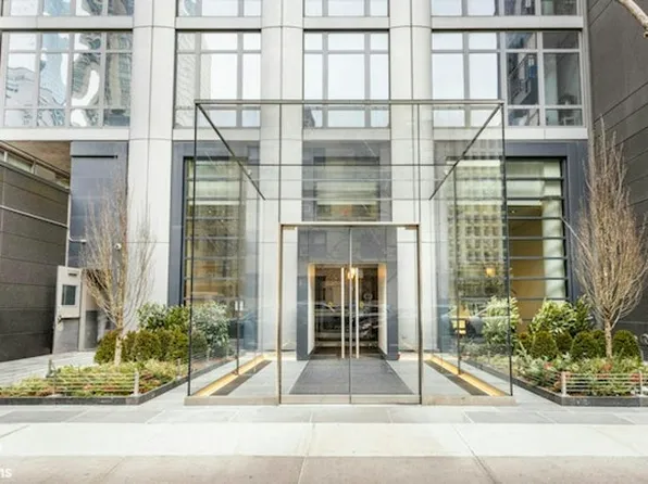310 West 52nd Street image 14 of 14