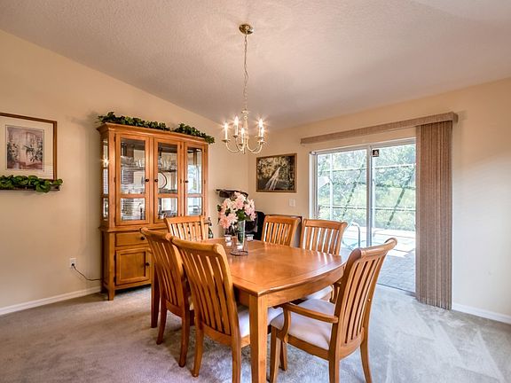 4th image of 3925 Sunset Cove Dr
