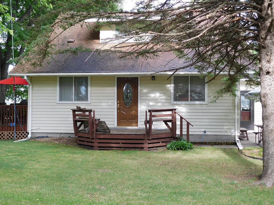 1st image of 25839 122nd Ave